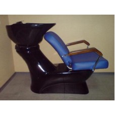 Chair-washing M00925