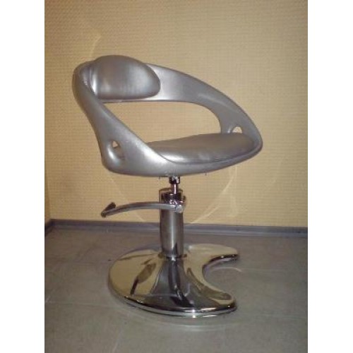 Hairdressing armchair КР023