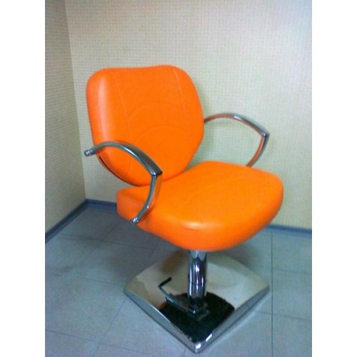 Hairdressing armchair КР027